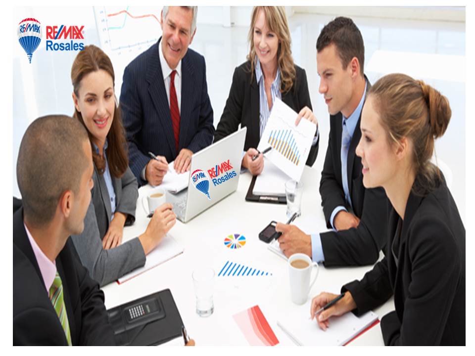 ¿Quienes participan en una compra y venta inmobiliaria?